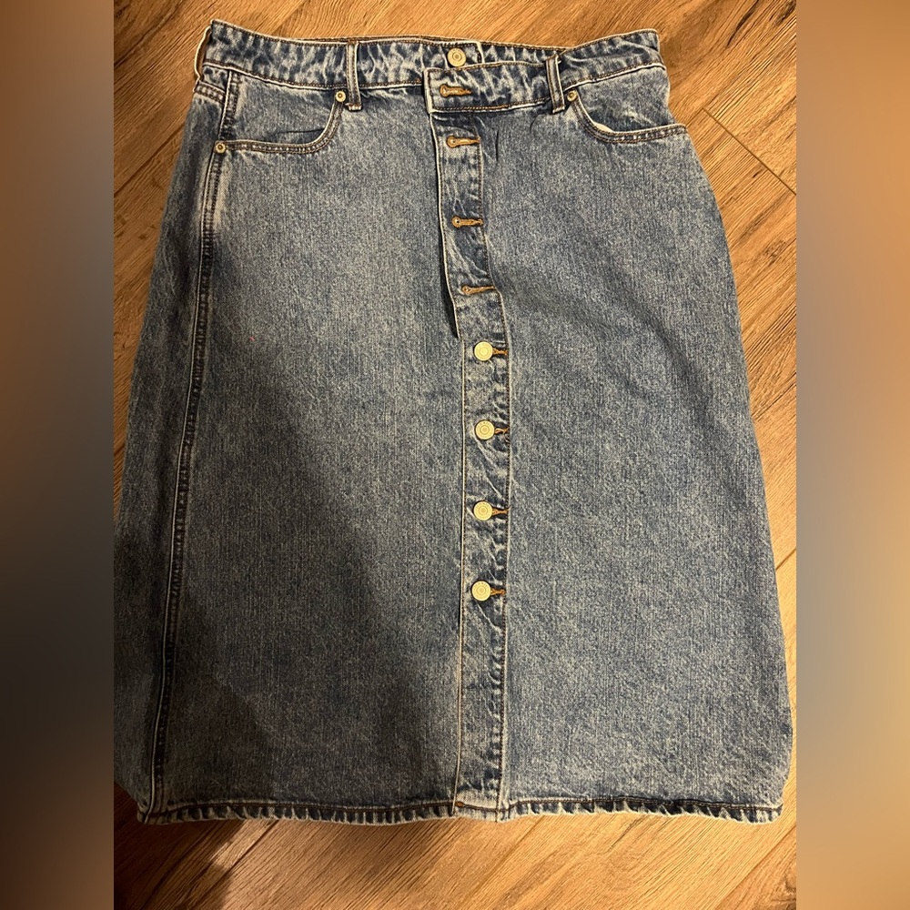 Old Navy Blue Denim Skirt
